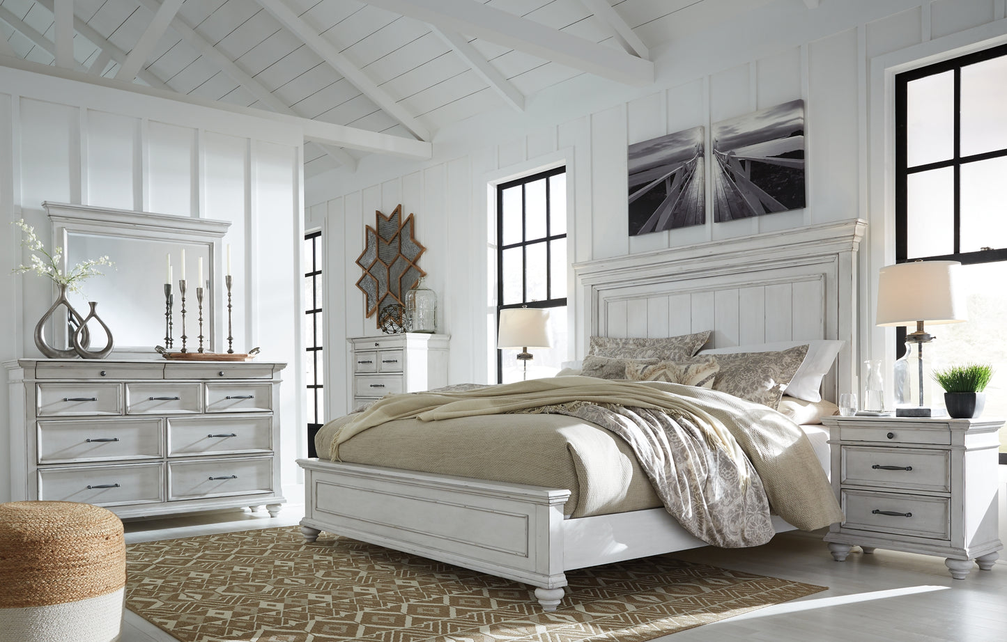 Kanwyn Queen Panel Bed with Dresser