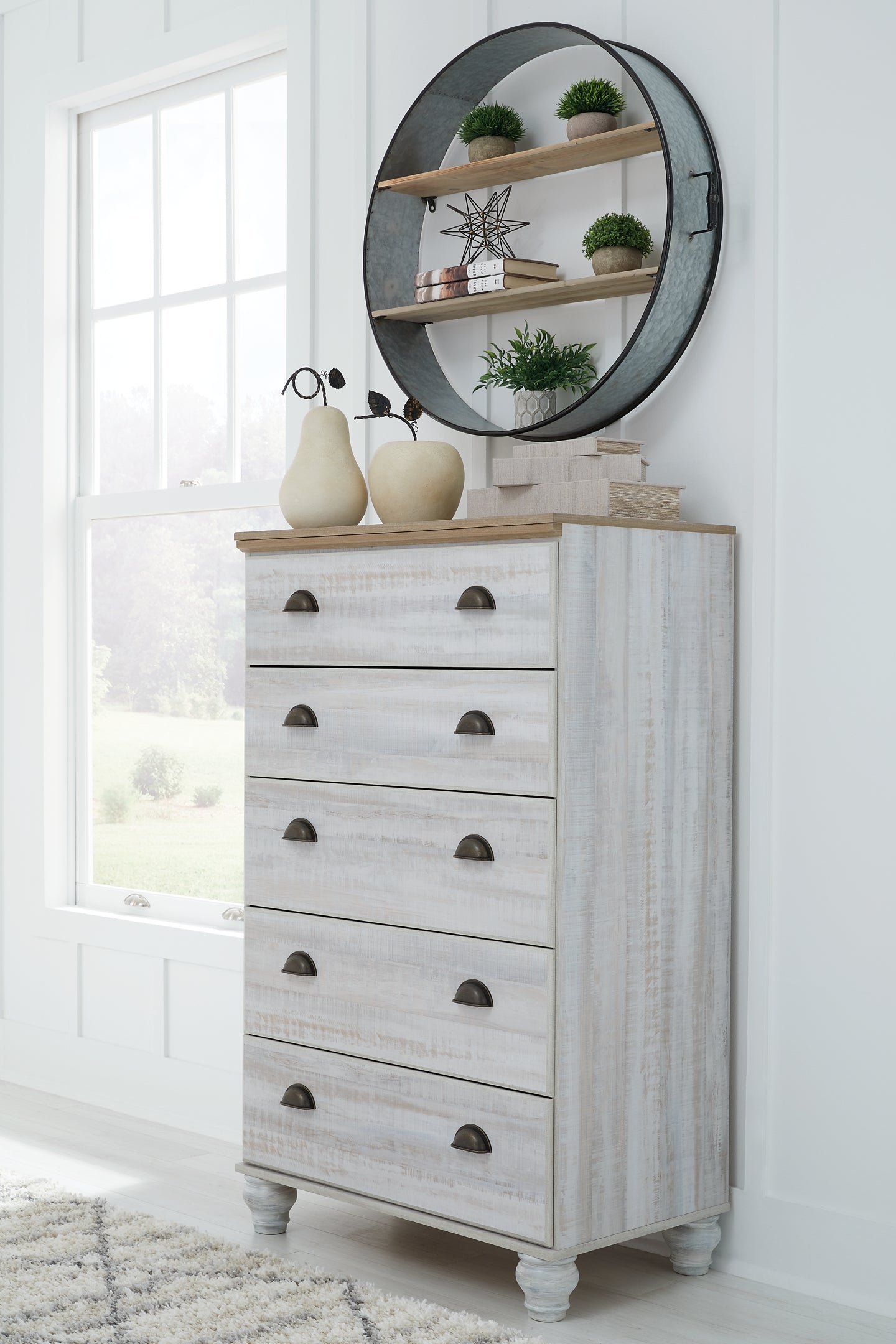 Haven Bay King Panel Bed with Mirrored Dresser, Chest and 2 Nightstands