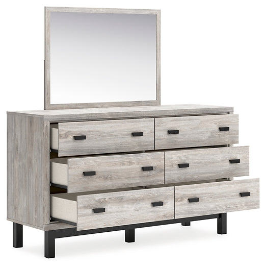 Vessalli Queen Panel Headboard with Mirrored Dresser and Nightstand