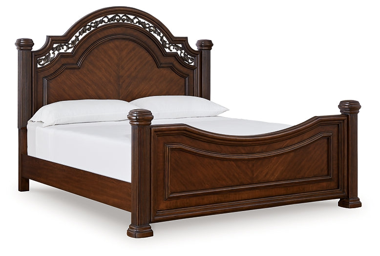 Lavinton Queen Poster Bed with Dresser